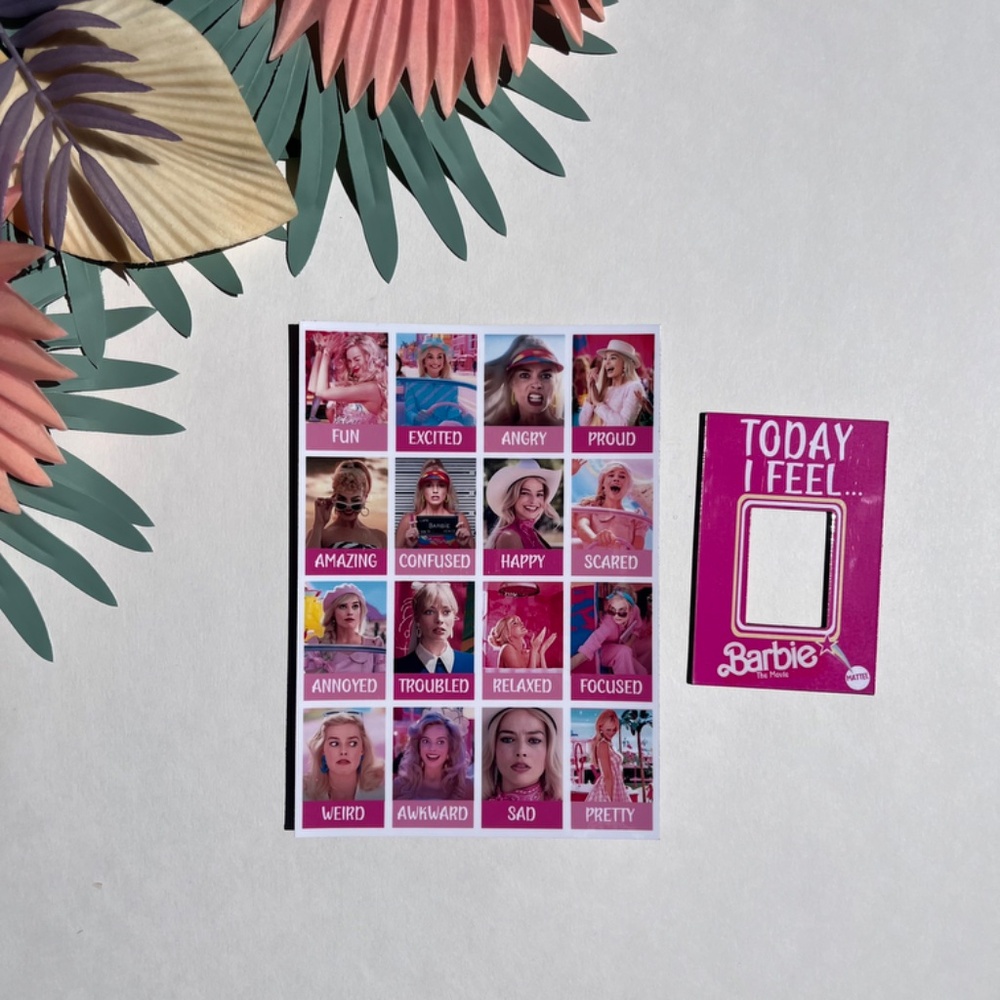 Barbie The Movie  Mood Magnet with Moveable Frame to Select Mood - Picture 8 of 8